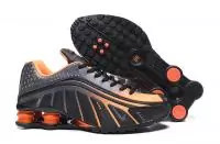 baskets nike shox r4 flywire orange black